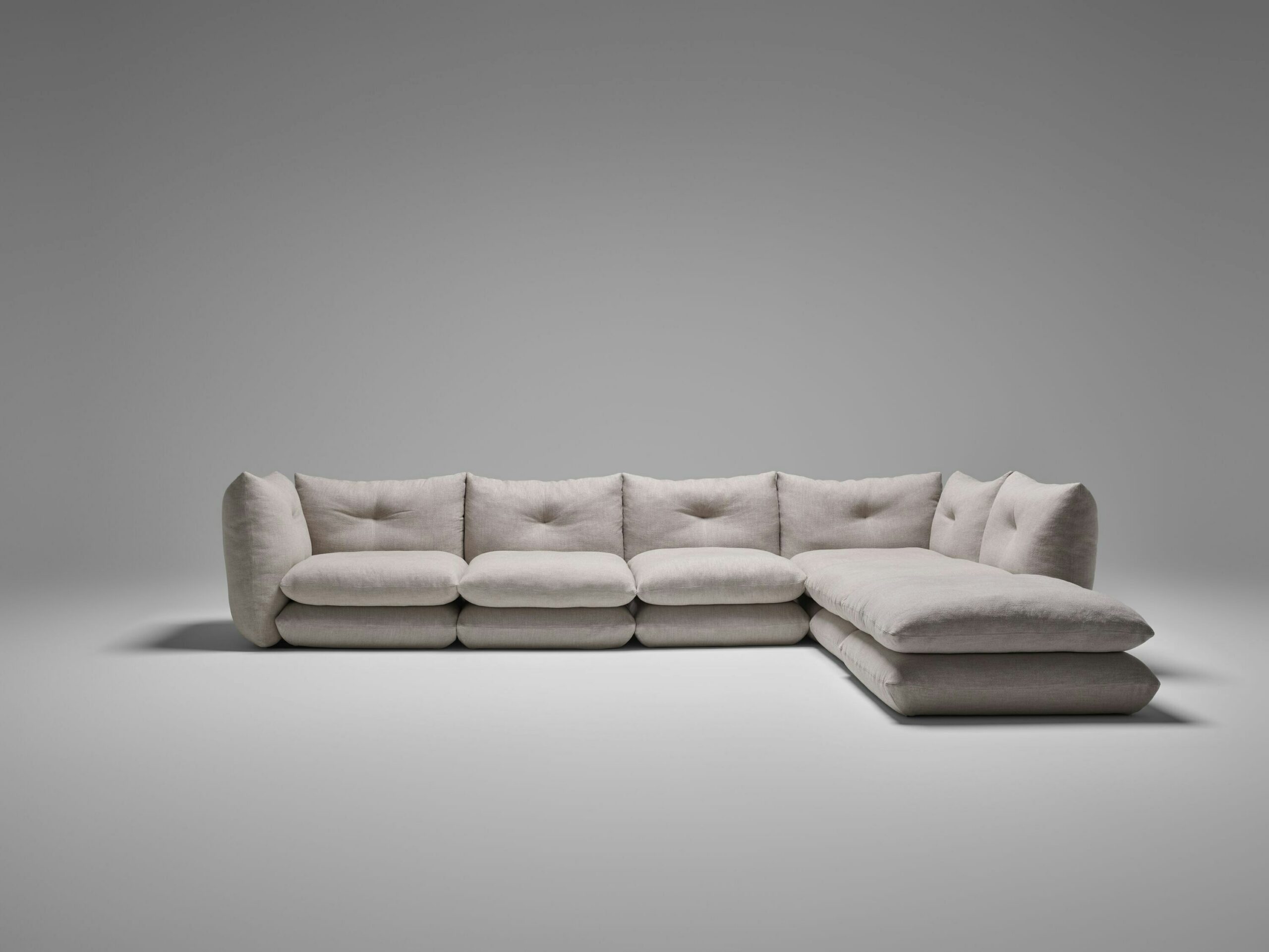 G KNO pillo perron sofa sectional f bkgd