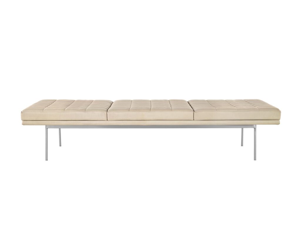 Tuxedo Museum Bench